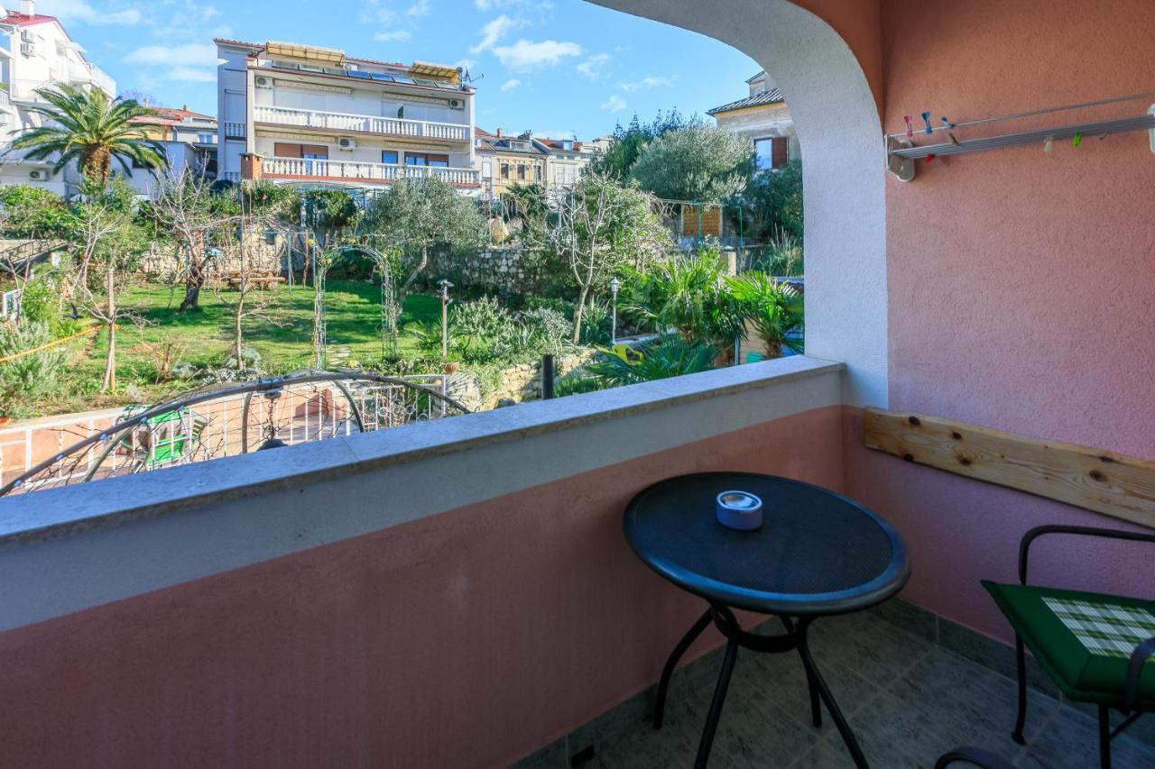 Apartments Villa 7 Crikvenica Exterior photo